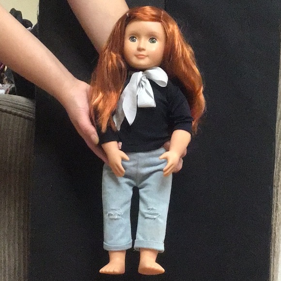 Doll - Picture 3 of 4